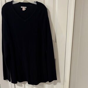 Men's V-Neck Sweater - Black